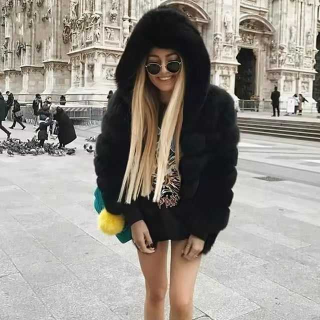 Women's Minimalist Hooded Patchwork Fur Grass Jacket - Black & Elva