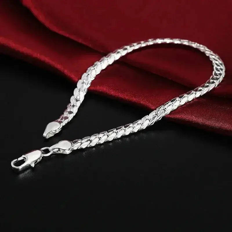 Silver Sideways Chain Necklace - Black & Elva
