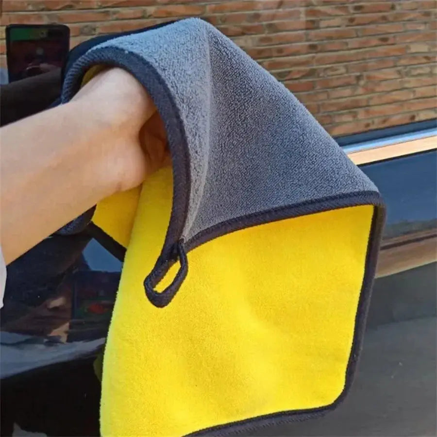 Microfiber Car Cleaning Towels Set - Black & Elva