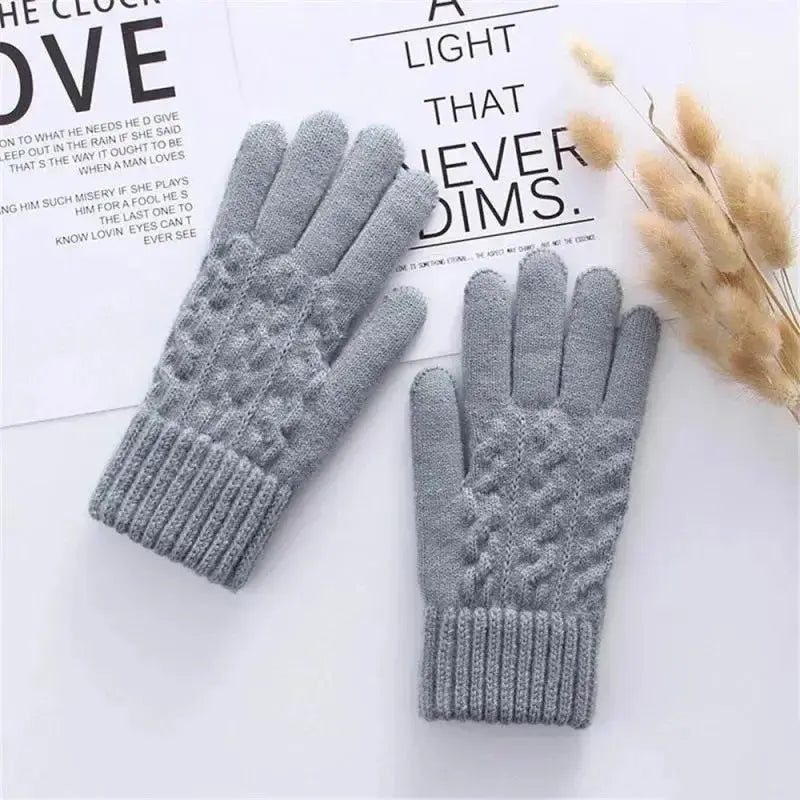 Men's Touchscreen Winter Gloves - Black & Elva