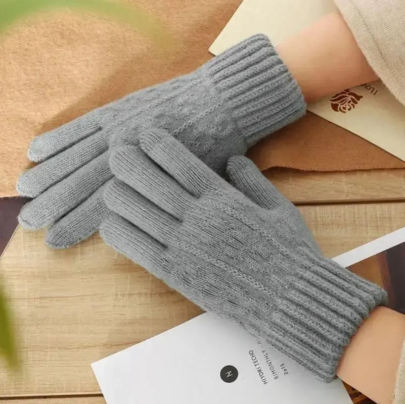 Men's Touchscreen Winter Gloves - Black & Elva