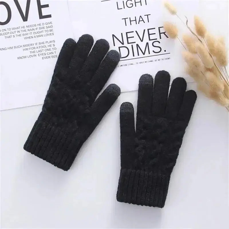 Men's Touchscreen Winter Gloves - Black & Elva