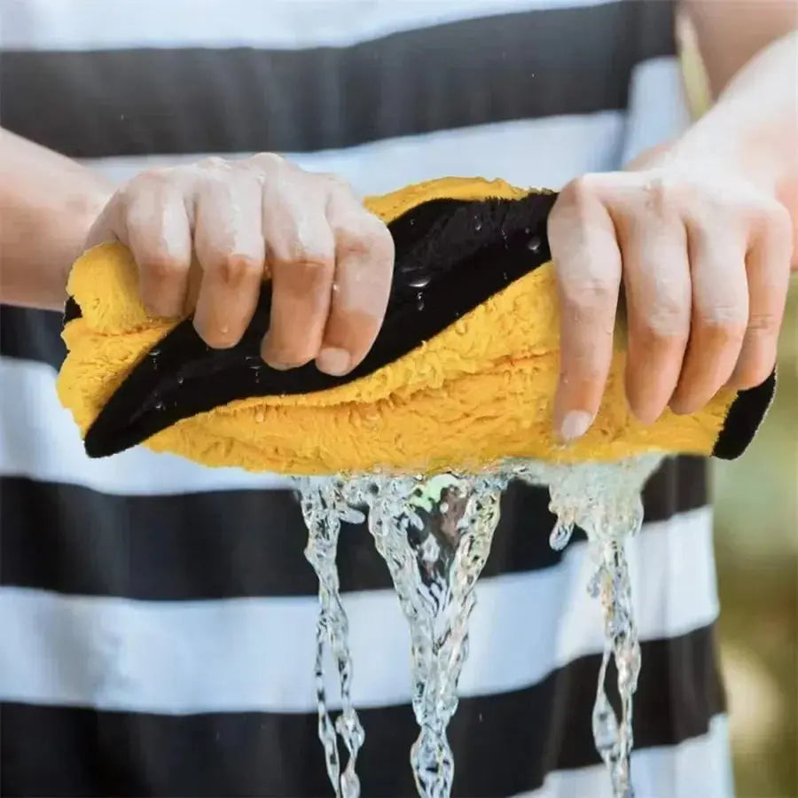 Microfiber Car Cleaning Towels Set - Black & Elva