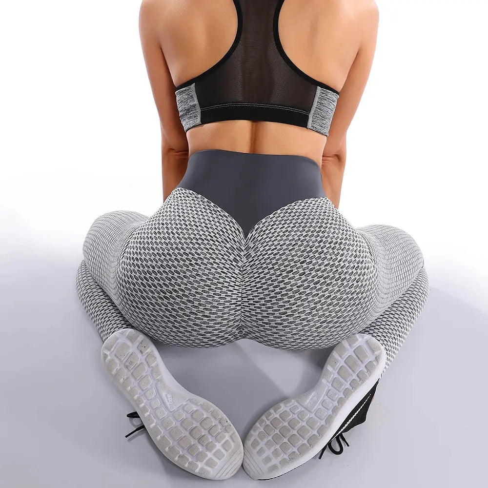 Scrunch Butt Gym Leggings - Black & Elva