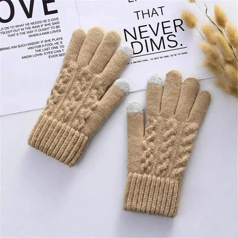 Men's Touchscreen Winter Gloves - Black & Elva