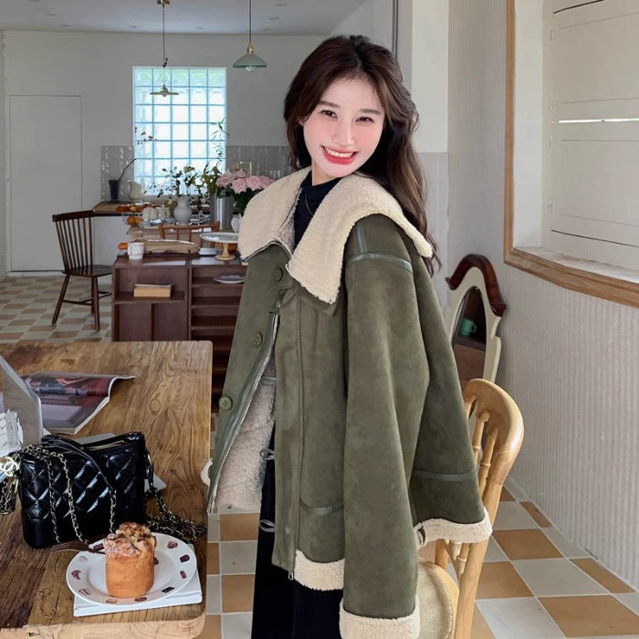 Women's Korean-style Retro Green Suede Lambswool Coat - Black & Elva