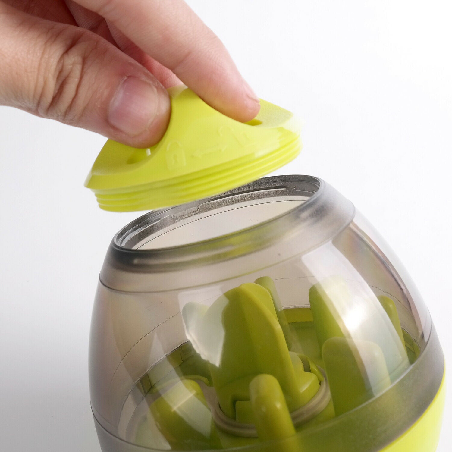 Interactive Dog Tumbler Feeder Toy – Food Dispensing Ball for Puppies & Pets - Black & Elva