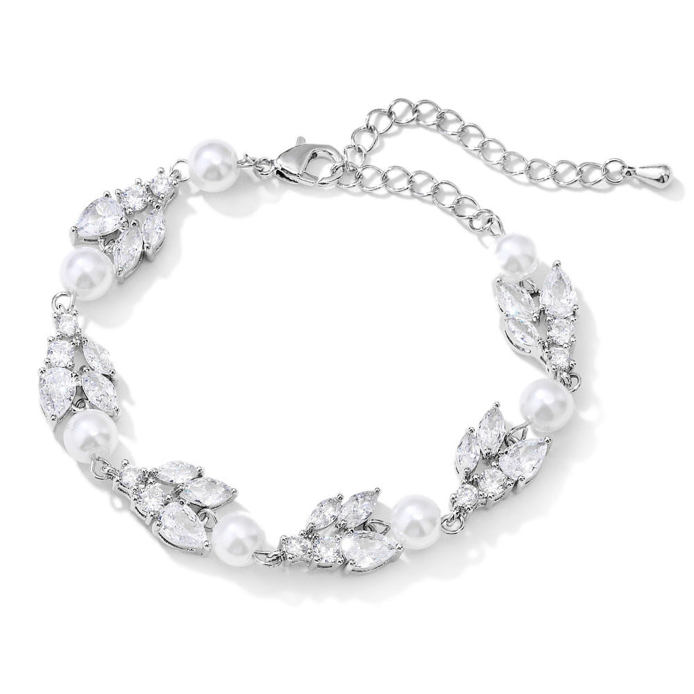 Light Luxury Micro Inlaid Zircon Girlfriends Jewelry - Black & Elva