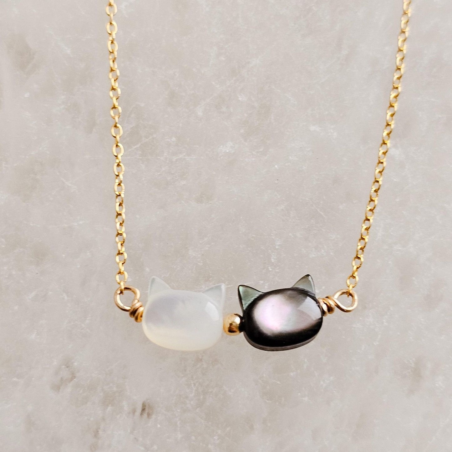 Women's Colorful Shell Cat Necklace Bracelet - Black & Elva