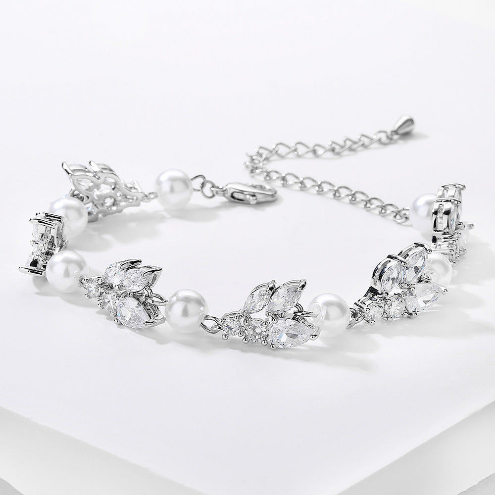 Light Luxury Micro Inlaid Zircon Girlfriends Jewelry - Black & Elva