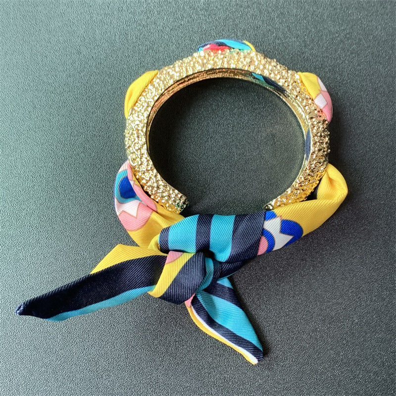 French Retro Color Scarf Bracelet - Black & Elva