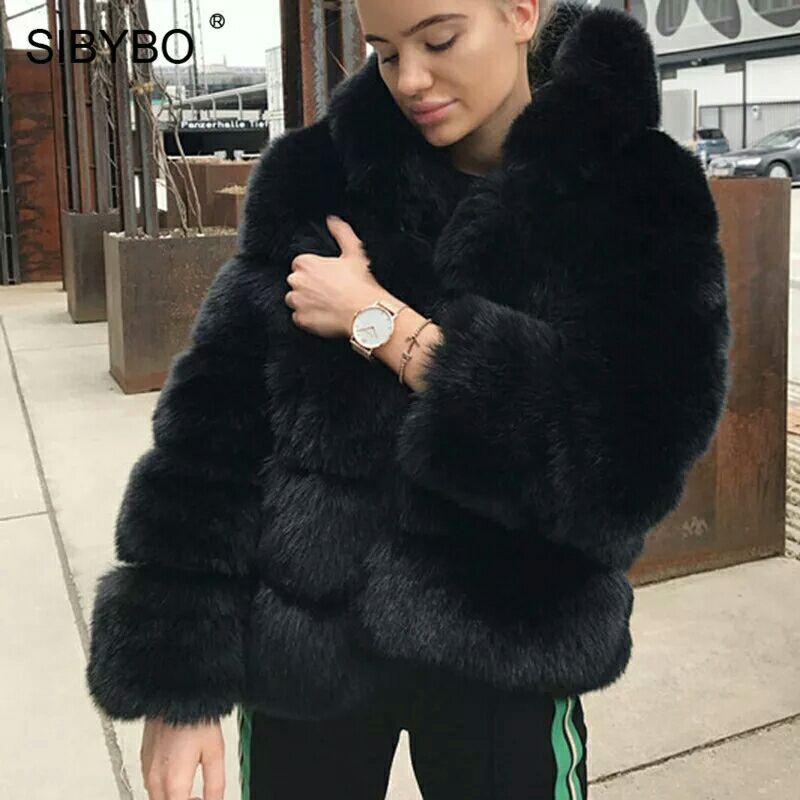 Women's Minimalist Hooded Patchwork Fur Grass Jacket - Black & Elva