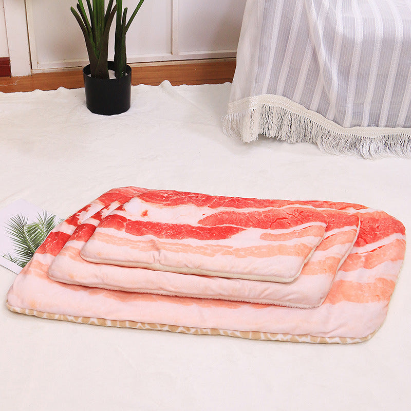 3D Simulation Pet Blanket – Soft Thickened Warm Mat Bed with Pizza, Avocado & Omelette Toast Designs - Black & Elva
