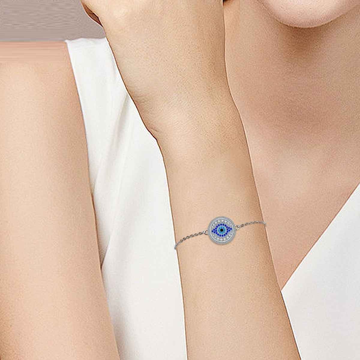 Classic Retro Eye Full Diamond Adjustable Bracelet - Black & Elva