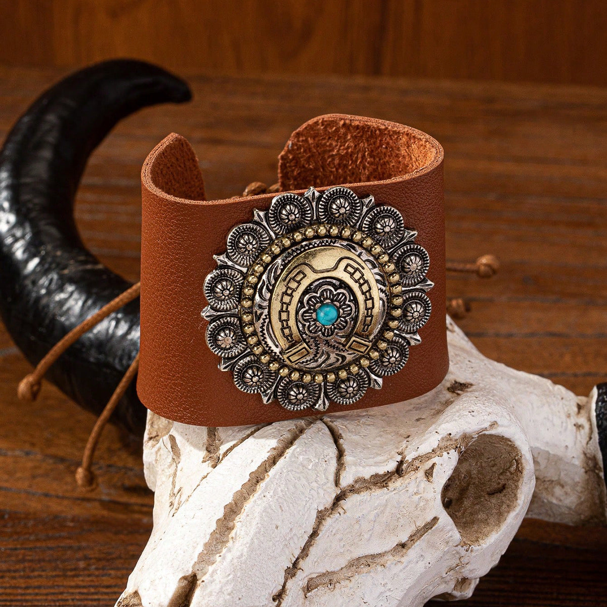 Vintage Western Denim Blue Turquoise Animal Leather Bracelet - Black & Elva