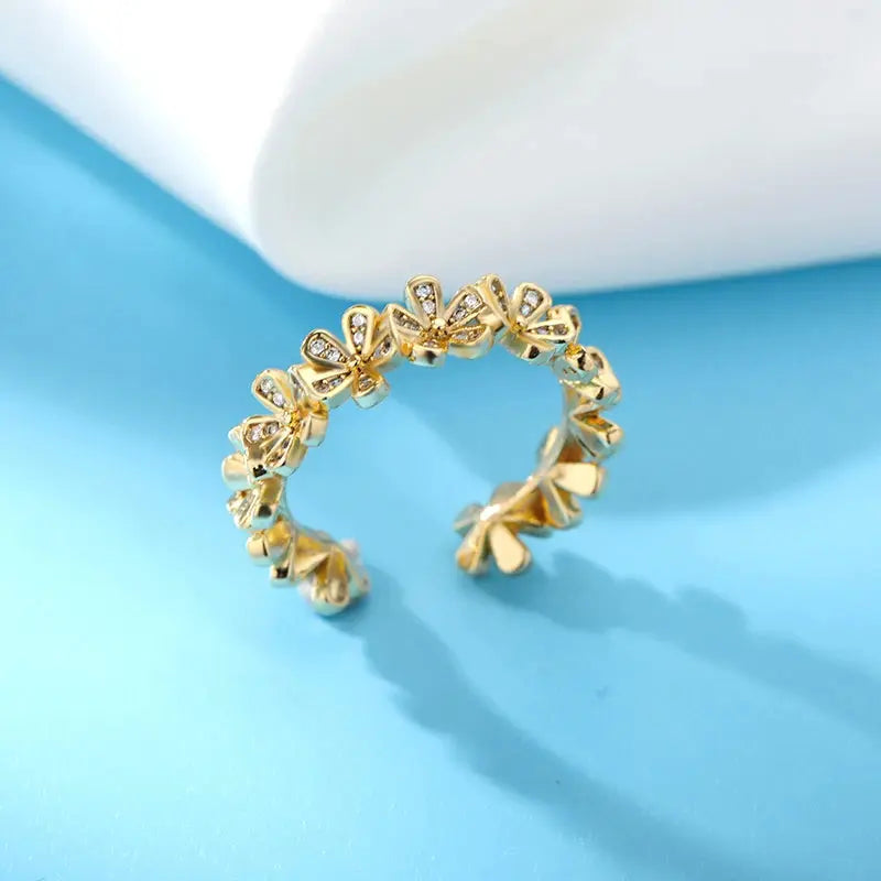 Flower Adjustable Ring – Zircon Steel Jewelry - Black & Elva