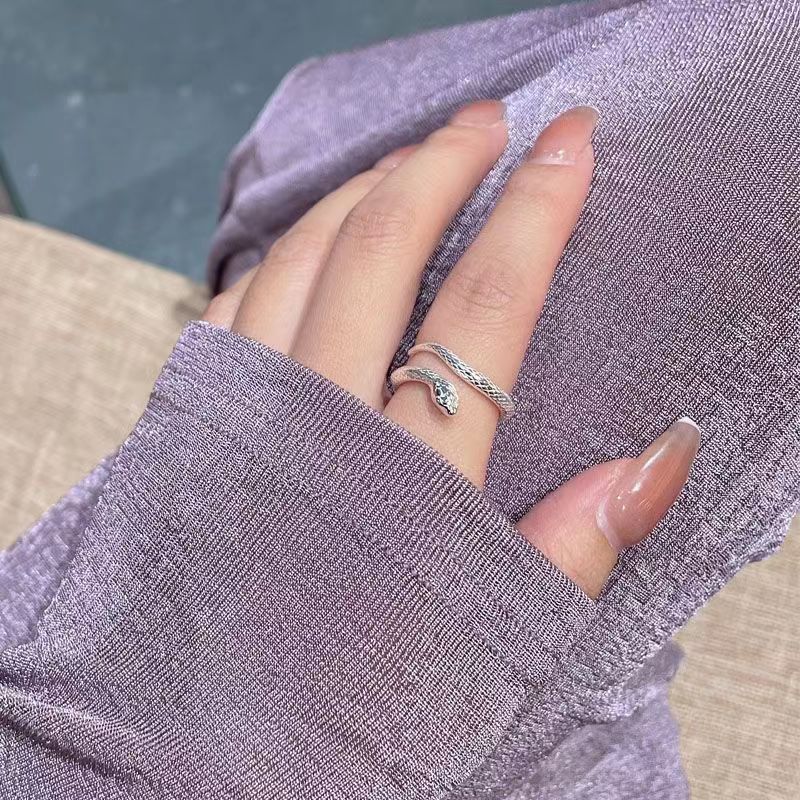 S999 Silver Snake Ring Female Opening Adjustable Versatile Personality - Black & Elva