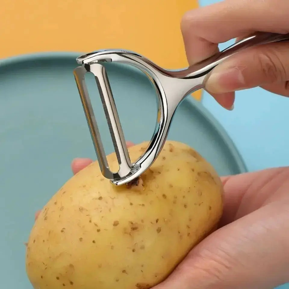 Stainless Steel Vegetable Peeler - Black & Elva