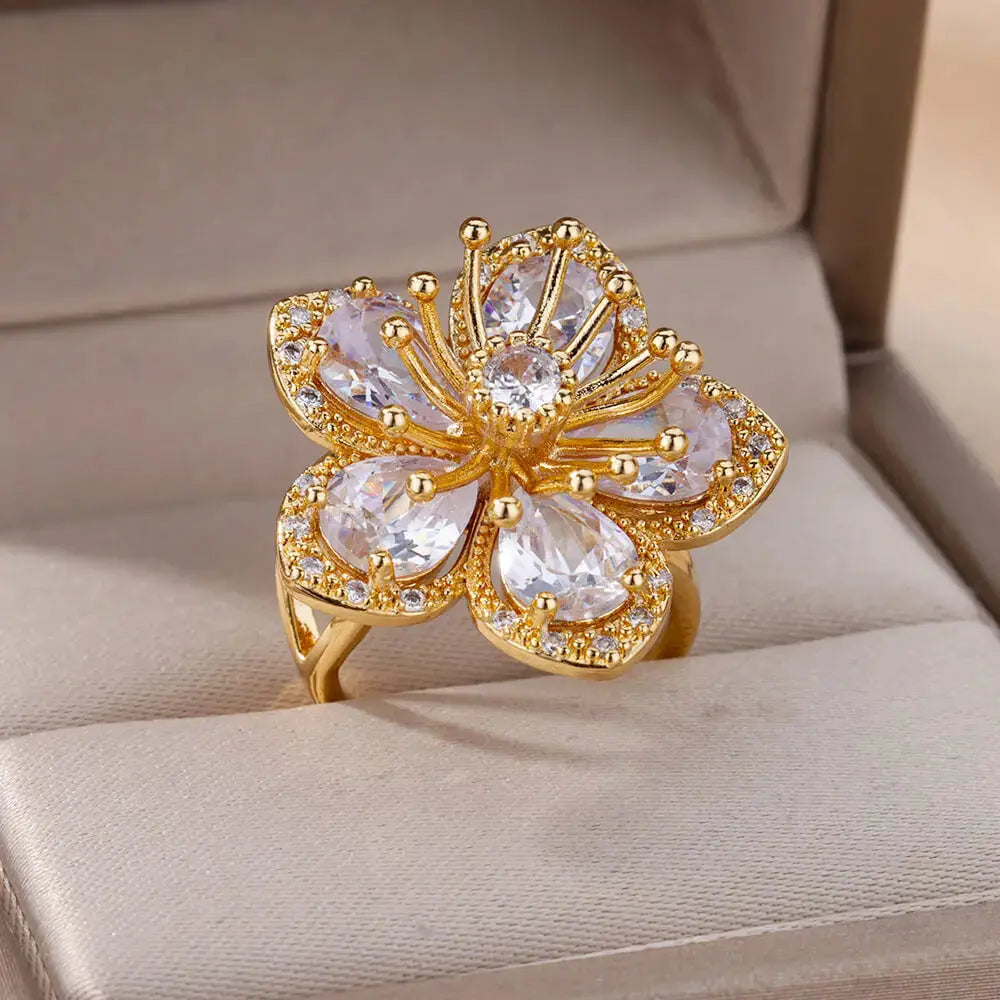 Elegant Gold Flower Ring with Green Zircon - Black & Elva