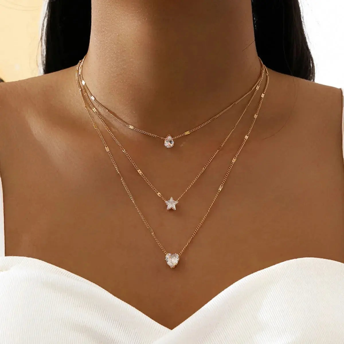 Star Pendant Necklace - Black & Elva