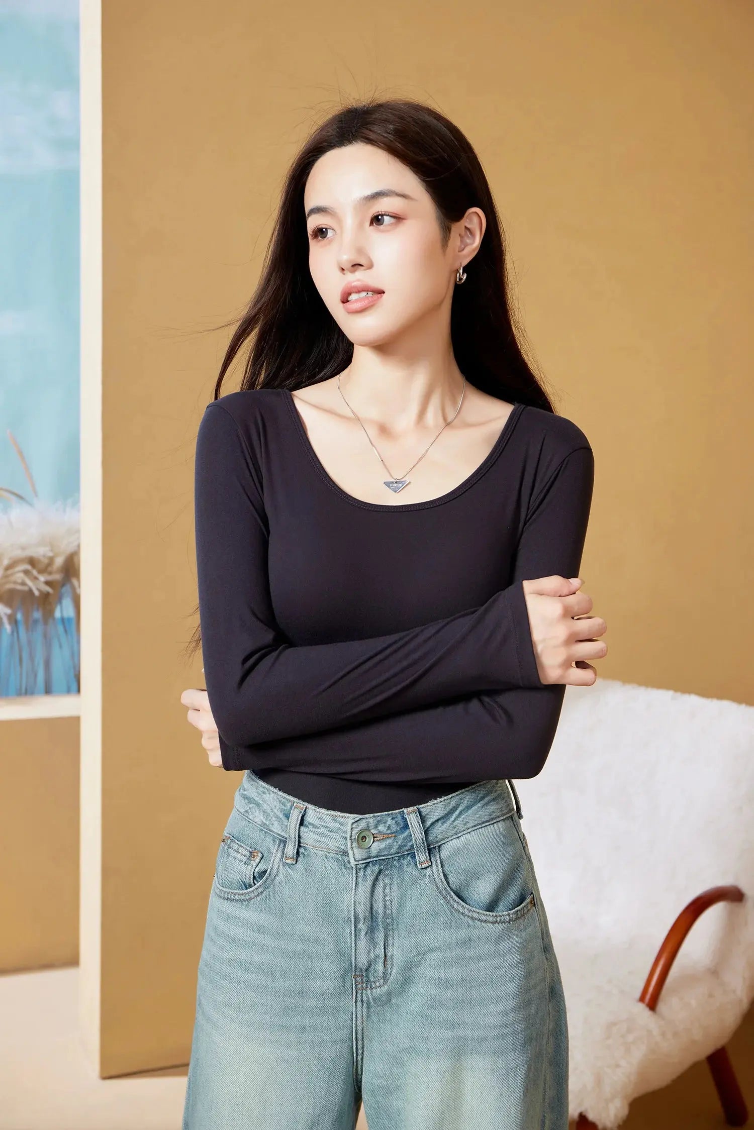 Women's Thermal Velvet Vest - Black & Elva