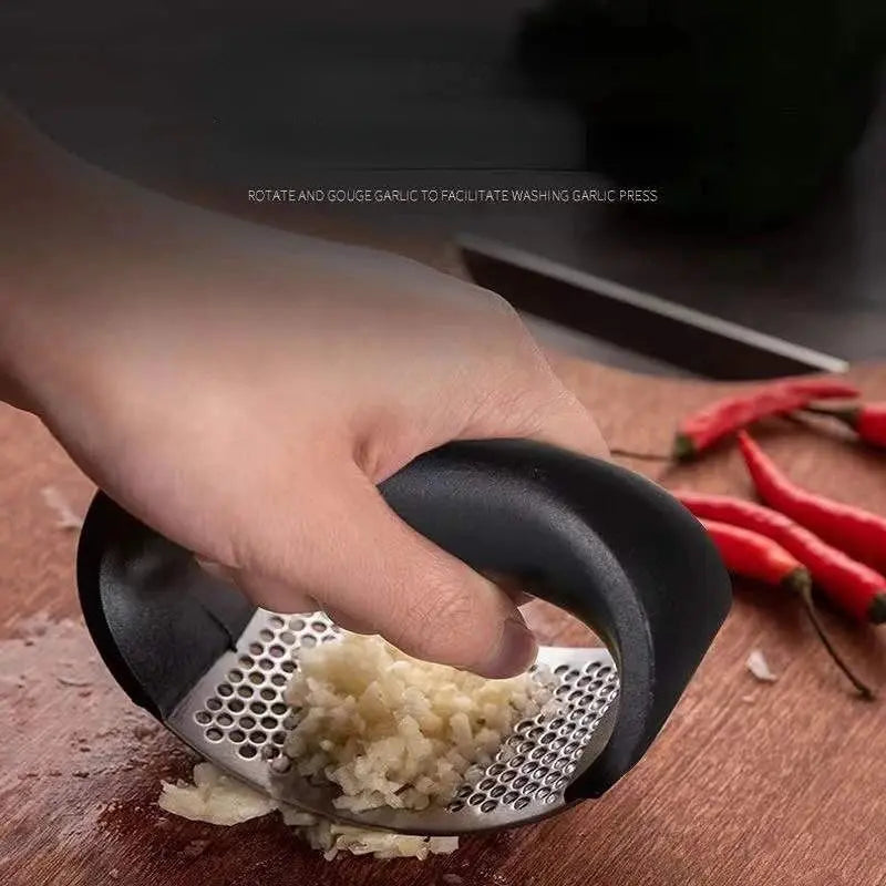 Stainless Steel Garlic Crusher - Black & Elva