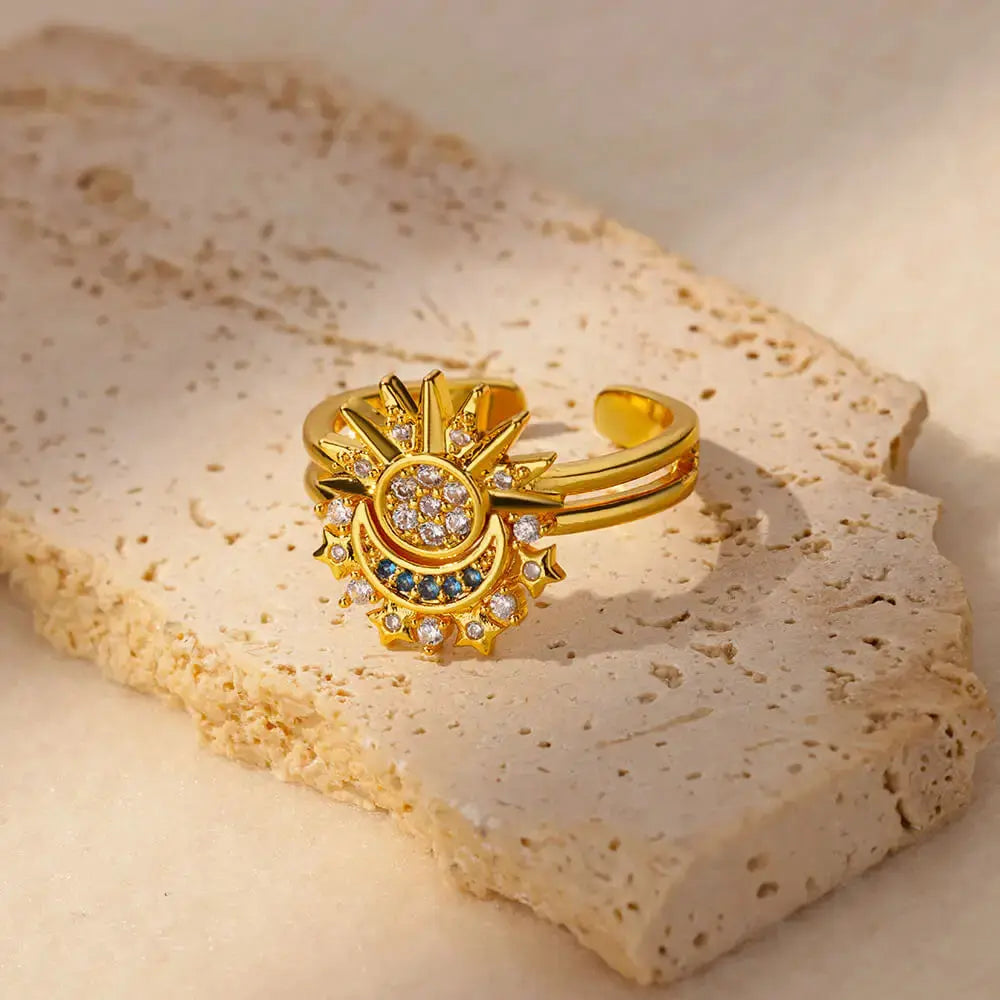 Sun Moon Ring - Black & Elva