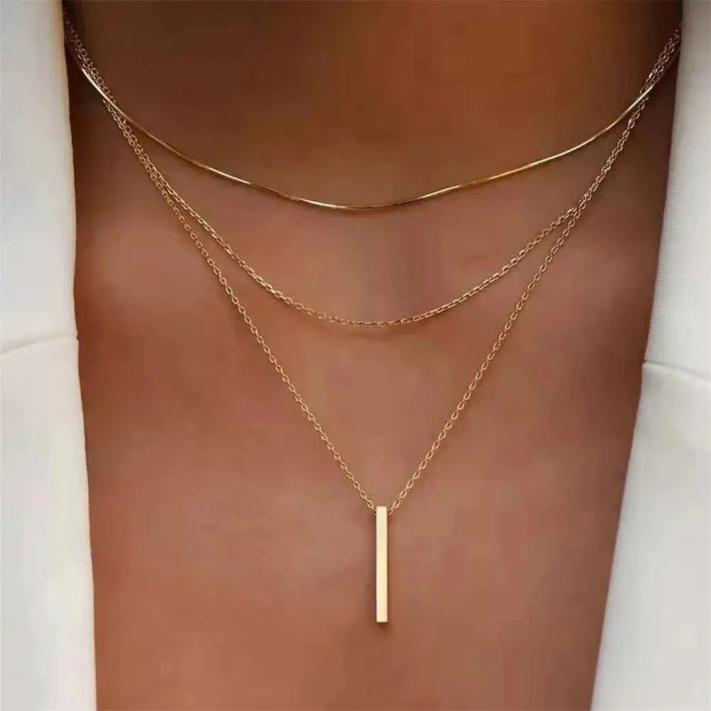 Gold Bar Pendant Necklace for Women - Black & Elva