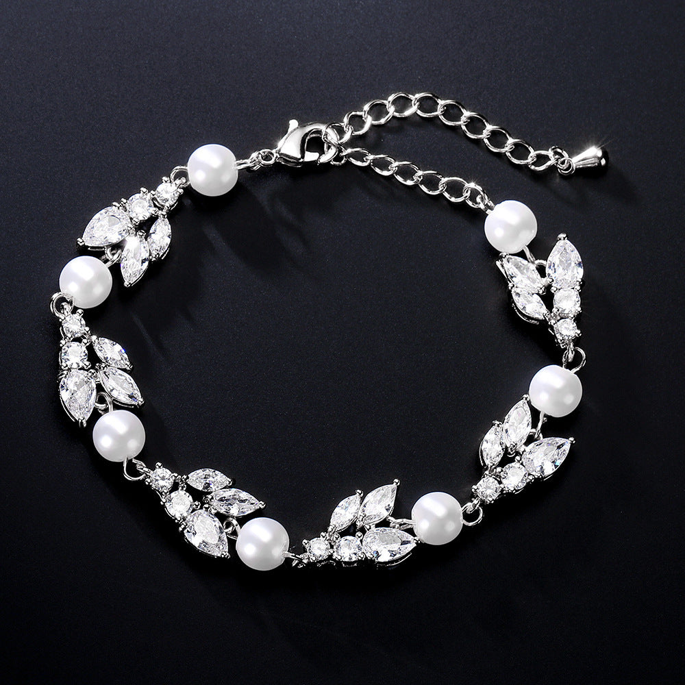 Light Luxury Micro Inlaid Zircon Girlfriends Jewelry - Black & Elva