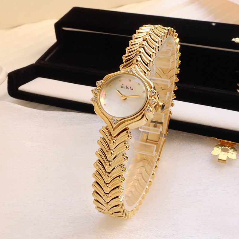 Bamboo Chain Gift Quartz Women's Watch - Black & Elva