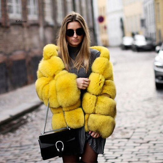 Women's Minimalist Hooded Patchwork Fur Grass Jacket - Black & Elva