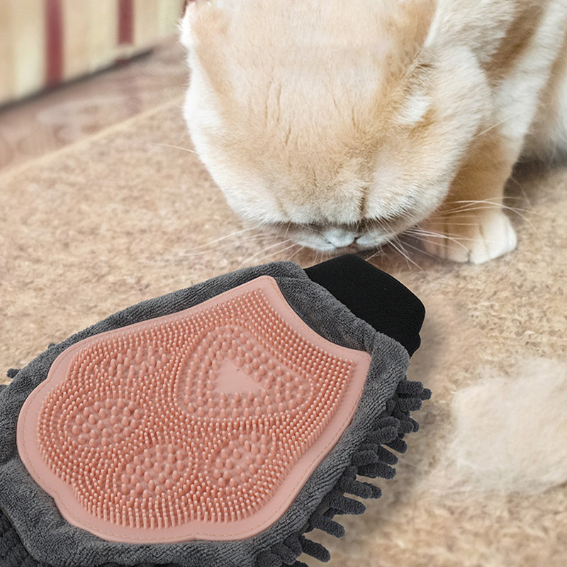 2-in-1 Pet Grooming Glove Brush – Bathing, Massaging & Drying Tool for Dogs & Cats - Black & Elva